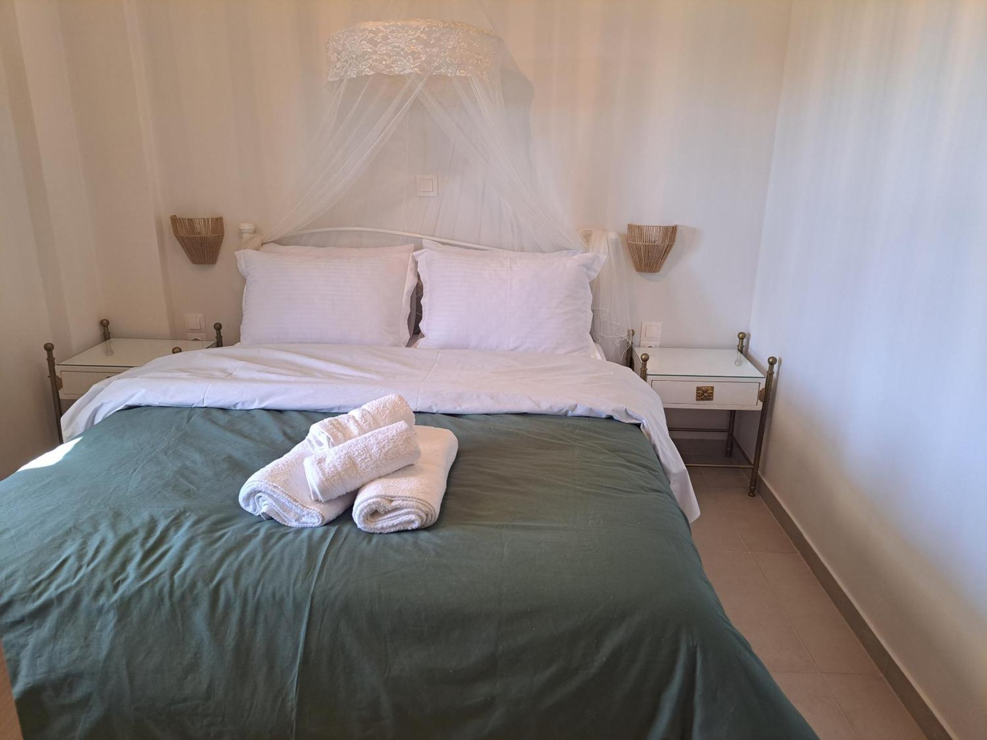 La Familia Luxury Private Maisonettes Near The Sea Githio Exterior foto